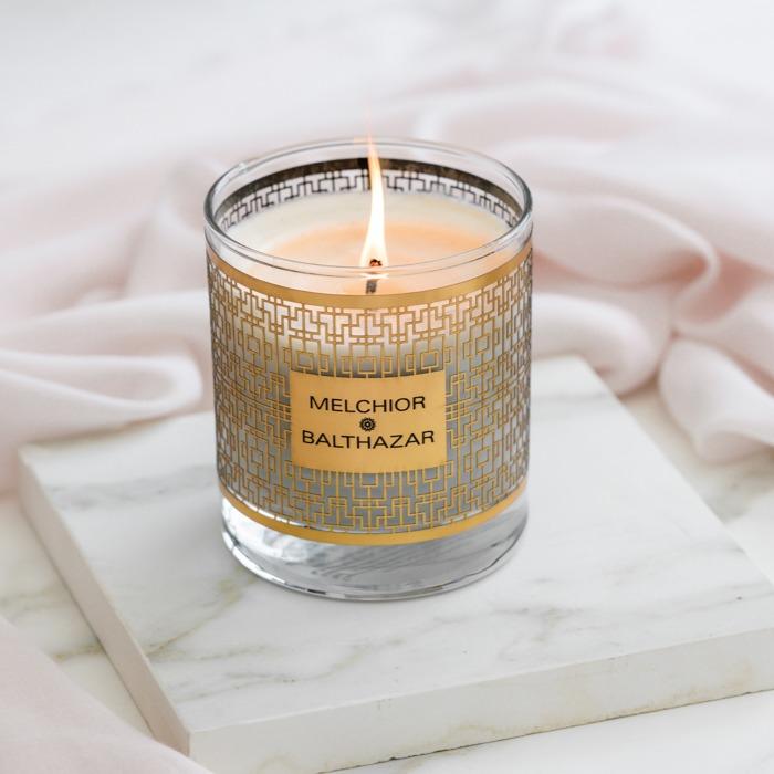 Offering candle from Osaka Melchior & Balthazar in vegetable wax, hand-poured, with a floral and musky fragrance inspired by Japanese gardens.